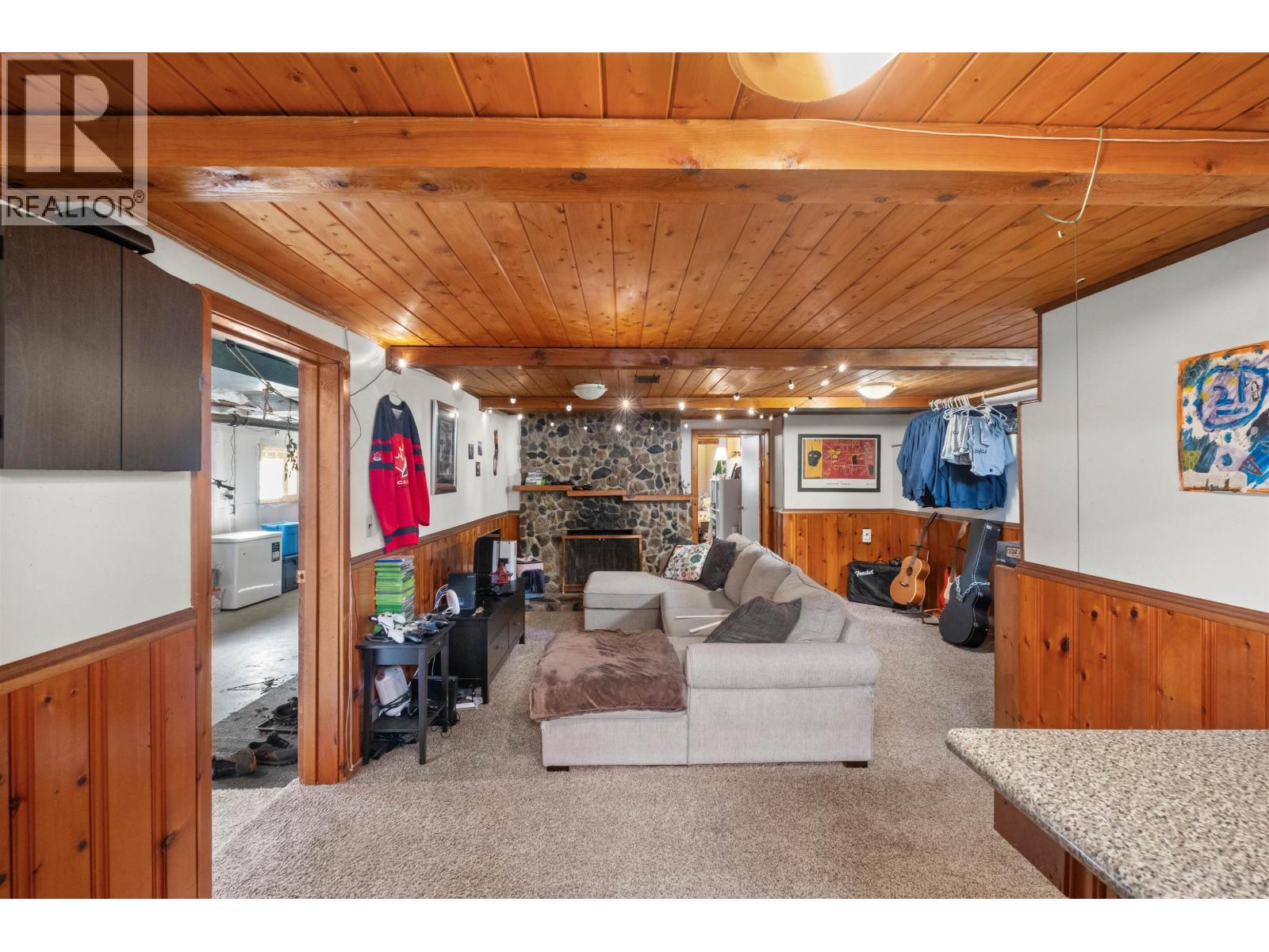 551 E Osborne Road, North Vancouver, British Columbia  V7N 1M4 - Photo 14 - R3106146