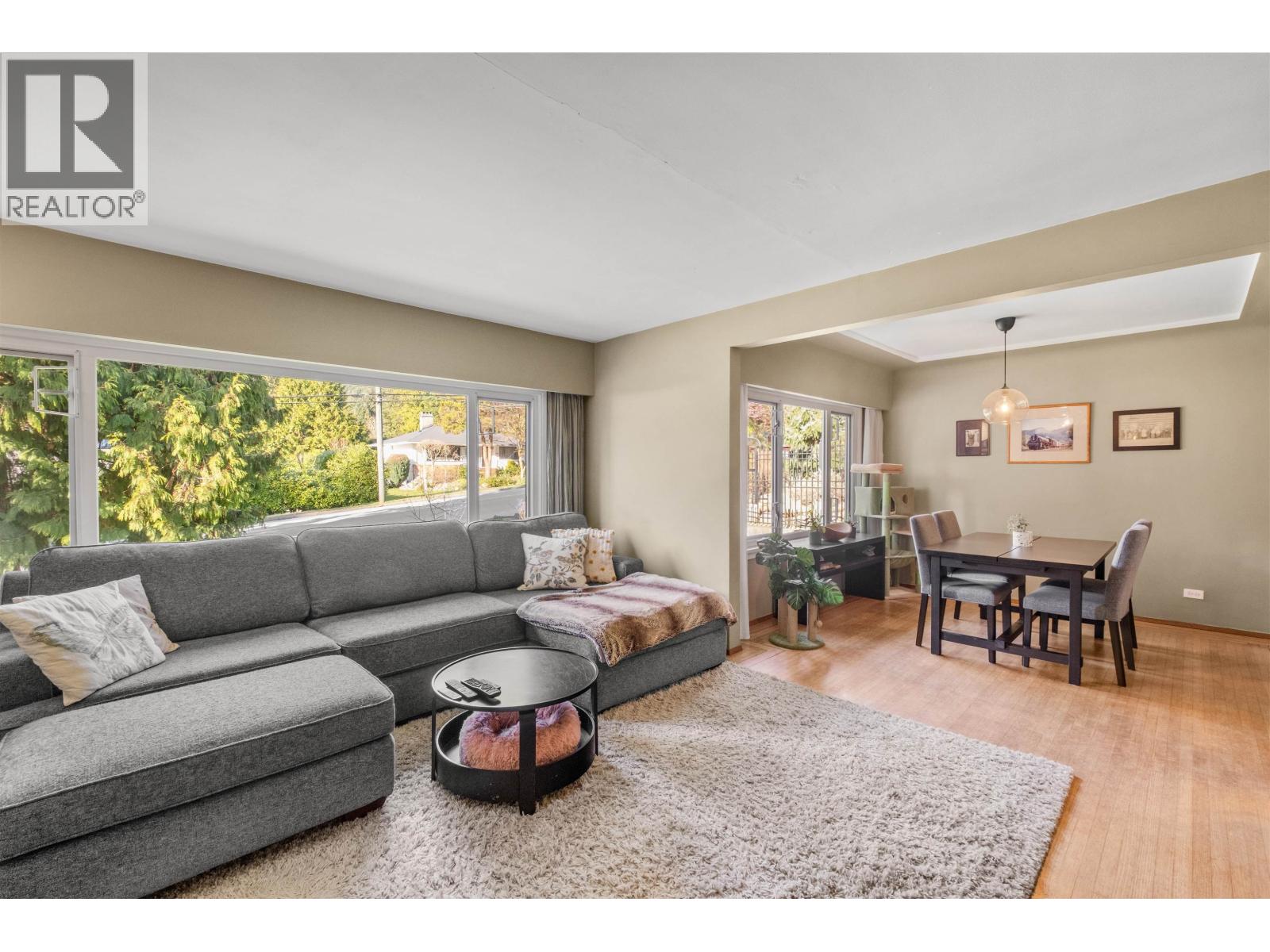 551 E Osborne Road, North Vancouver, British Columbia  V7N 1M4 - Photo 7 - R3106146