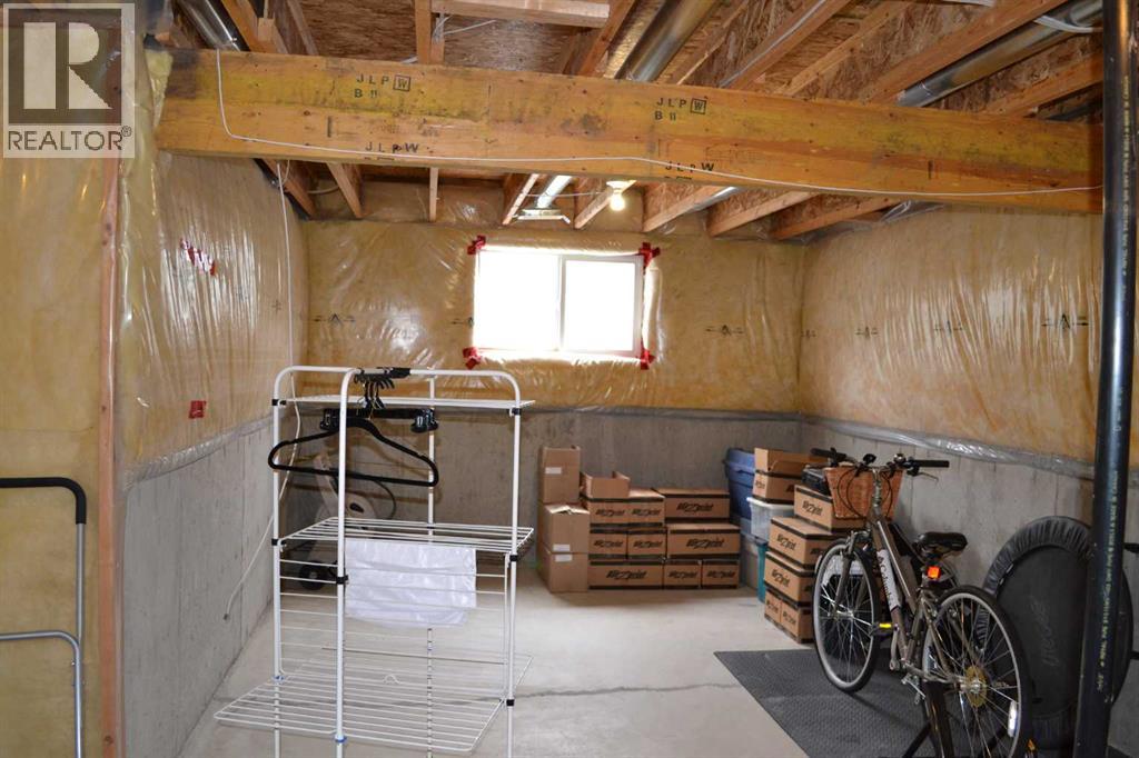 209 Lakeview Inlet, Chestermere, Alberta  T1X 1P4 - Photo 21 - A2294307