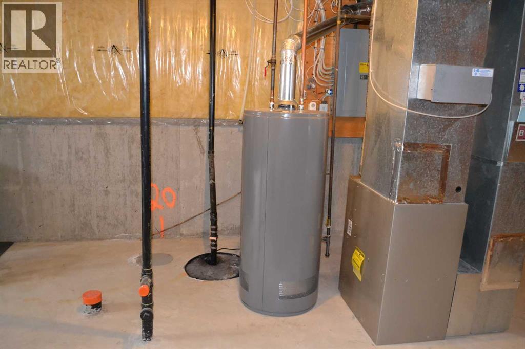 209 Lakeview Inlet, Chestermere, Alberta  T1X 1P4 - Photo 22 - A2294307