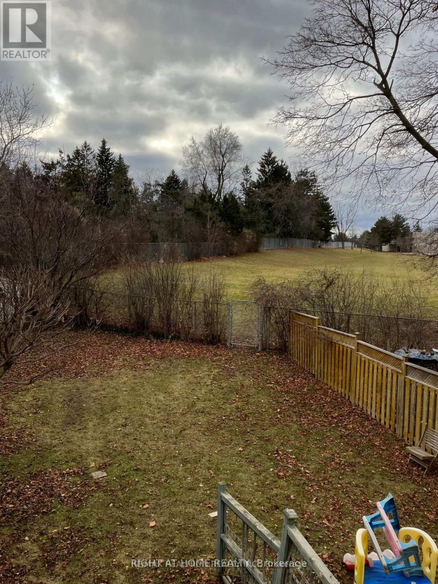 21 Hollyberry Trail, Toronto, Ontario  M2H 2N9 - Photo 10 - C12948028