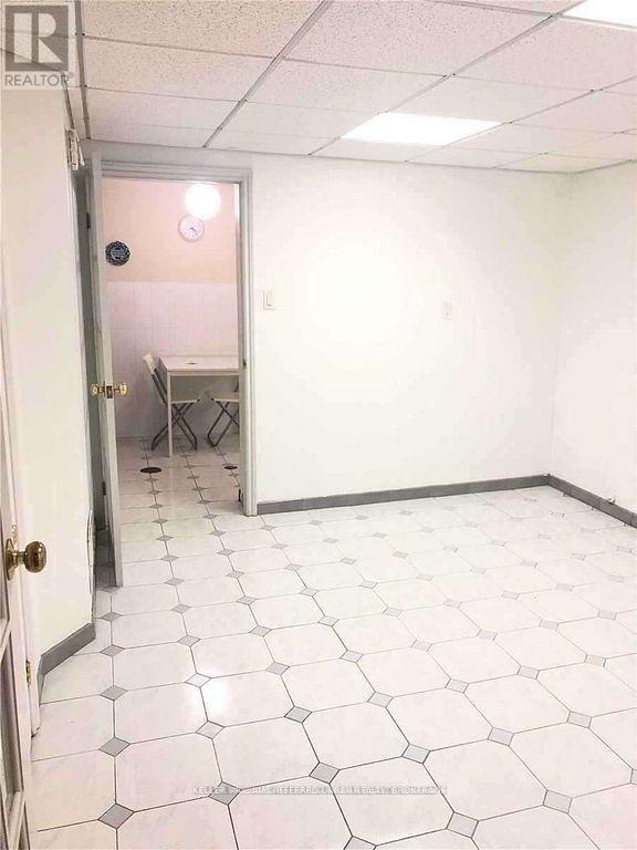 Bsmt - 44 Bellevue Avenue, Toronto, Ontario  M5T 2N4 - Photo 3 - C12948032