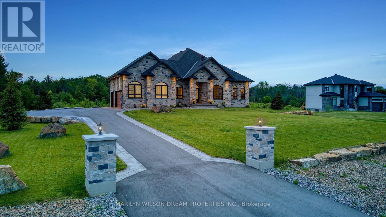 324 HEDLEY WAY, Ottawa, Ontario