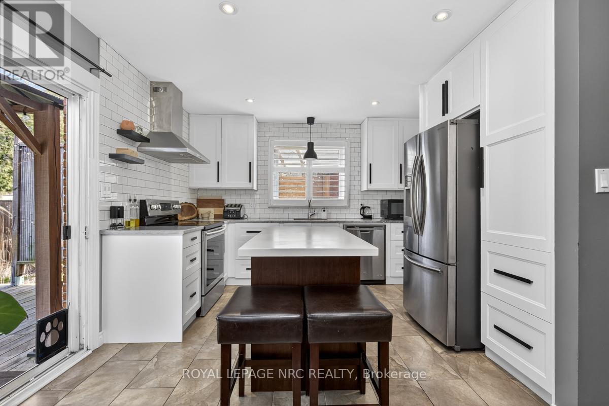 20 Cheritan Court, St. Catharines, Ontario  L2N 7J8 - Photo 7 - X12948022