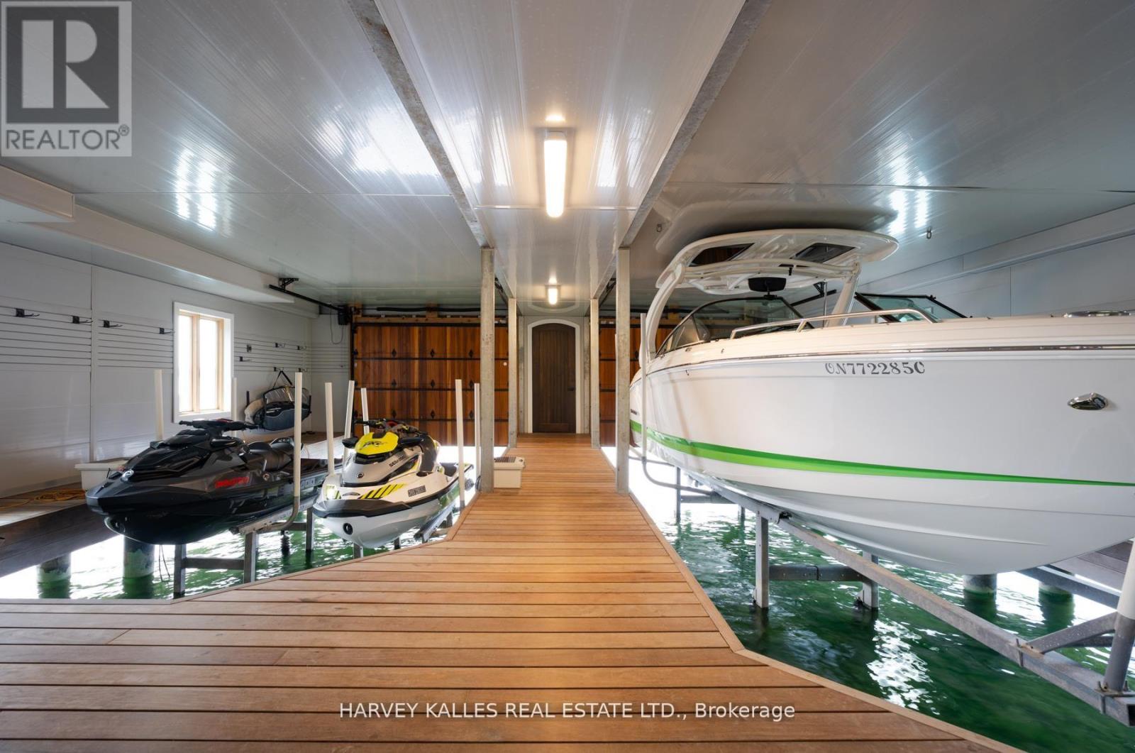 1562 Ladywood Way, Innisfil, Ontario  L9S 2T7 - Photo 11 - N12948024