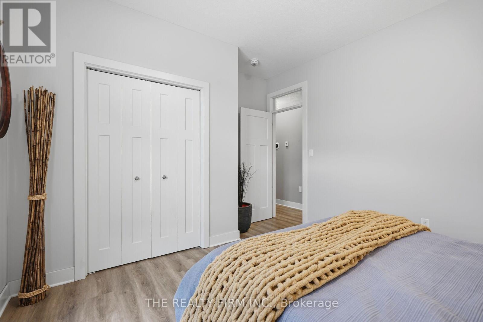 2 Slammer Trail, Thames Centre, Ontario  N0M 2P0 - Photo 21 - X12945892