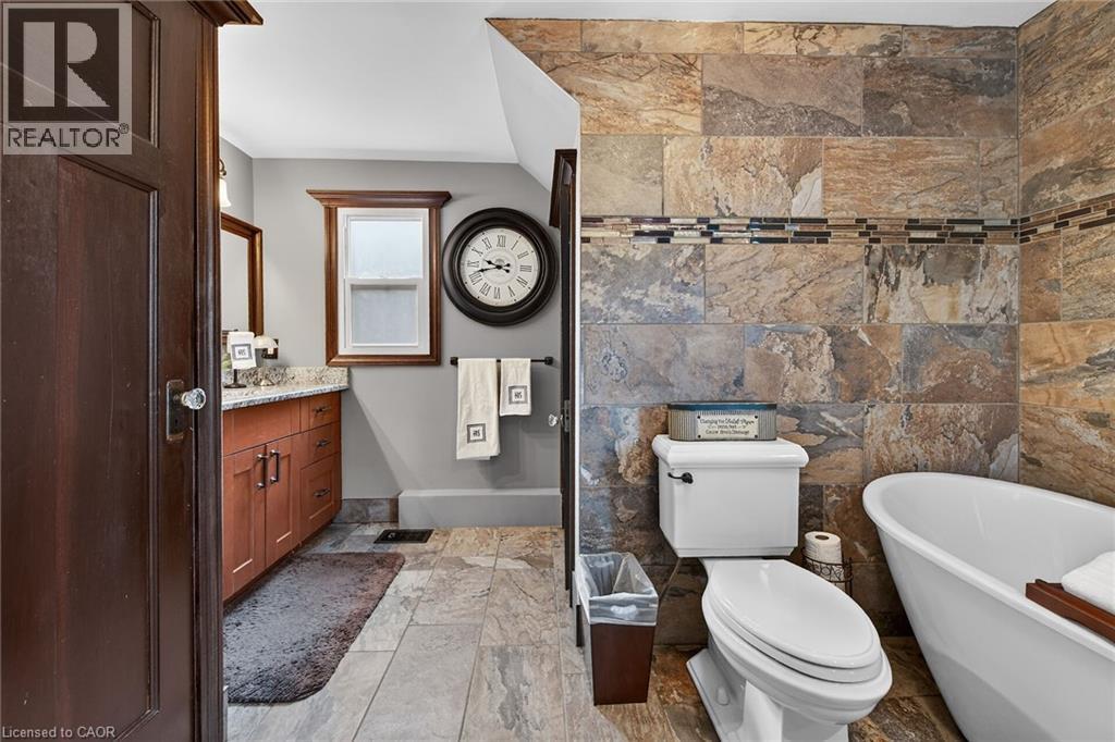 151 Holton Avenue S, Hamilton, Ontario  L8M 2L6 - Photo 26 - 40817041