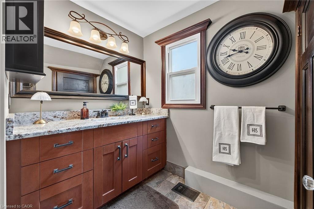 151 Holton Avenue S, Hamilton, Ontario  L8M 2L6 - Photo 28 - 40817041