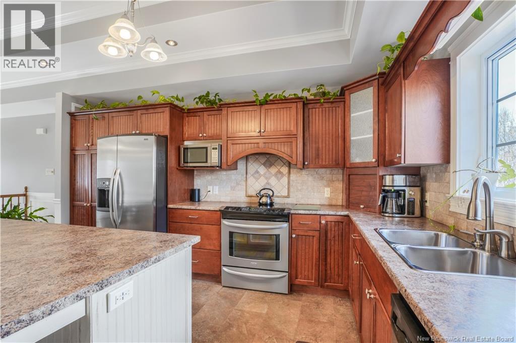 48 Peters Drive, Fredericton, New Brunswick  E3A 0L2 - Photo 17 - NB136187