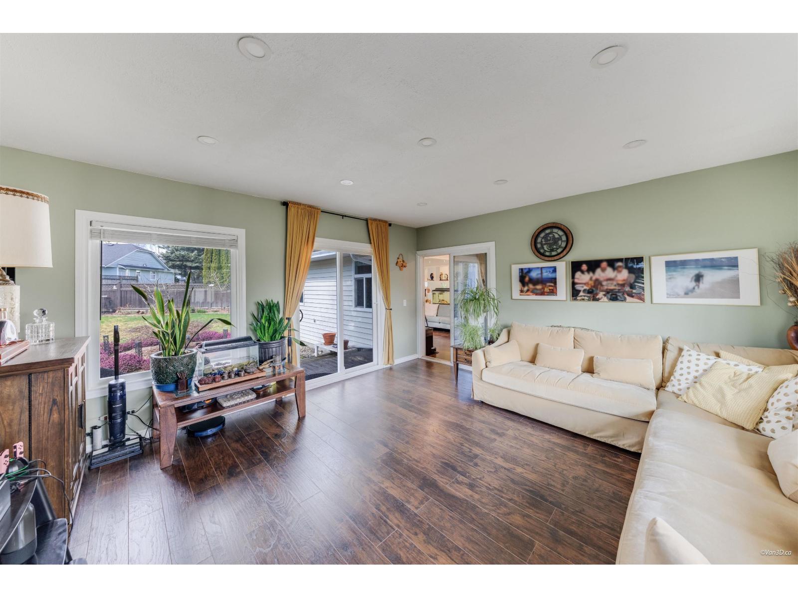 17346 60a Avenue, Surrey, British Columbia  V3S 6X8 - Photo 13 - R3105546