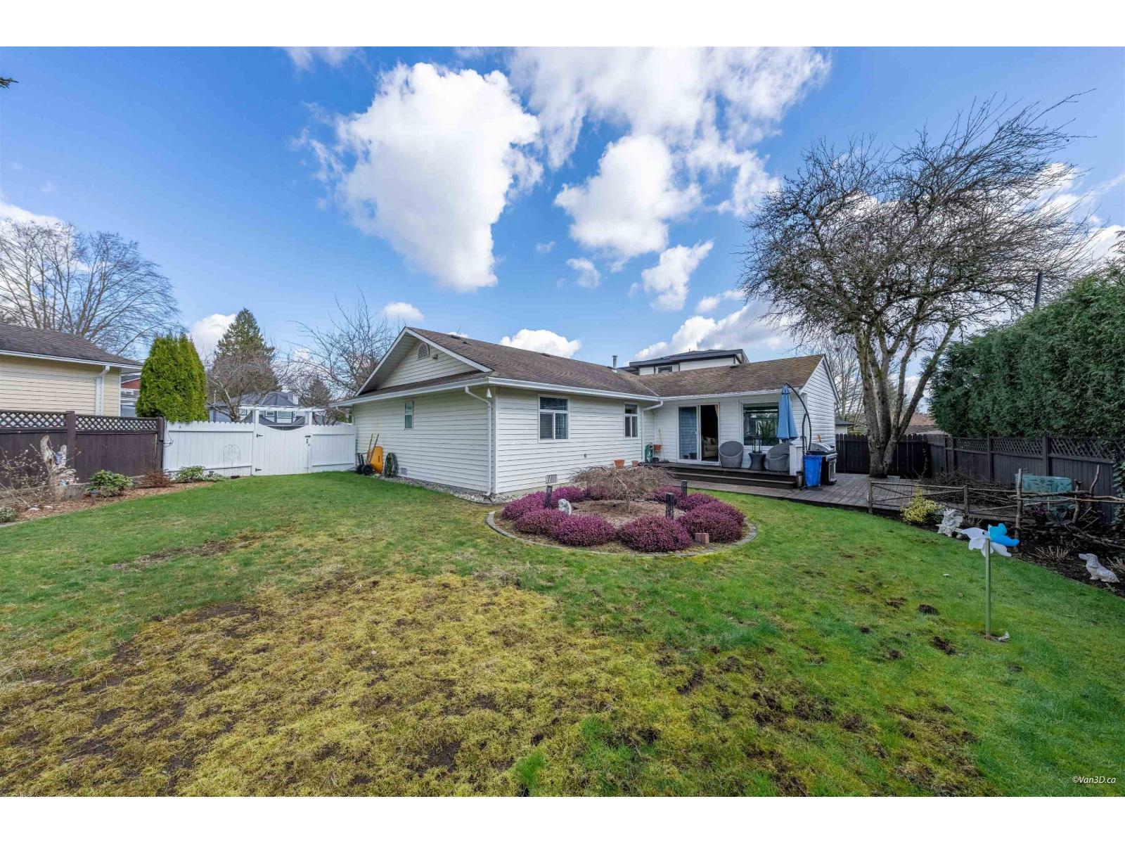 17346 60a Avenue, Surrey, British Columbia  V3S 6X8 - Photo 31 - R3105546