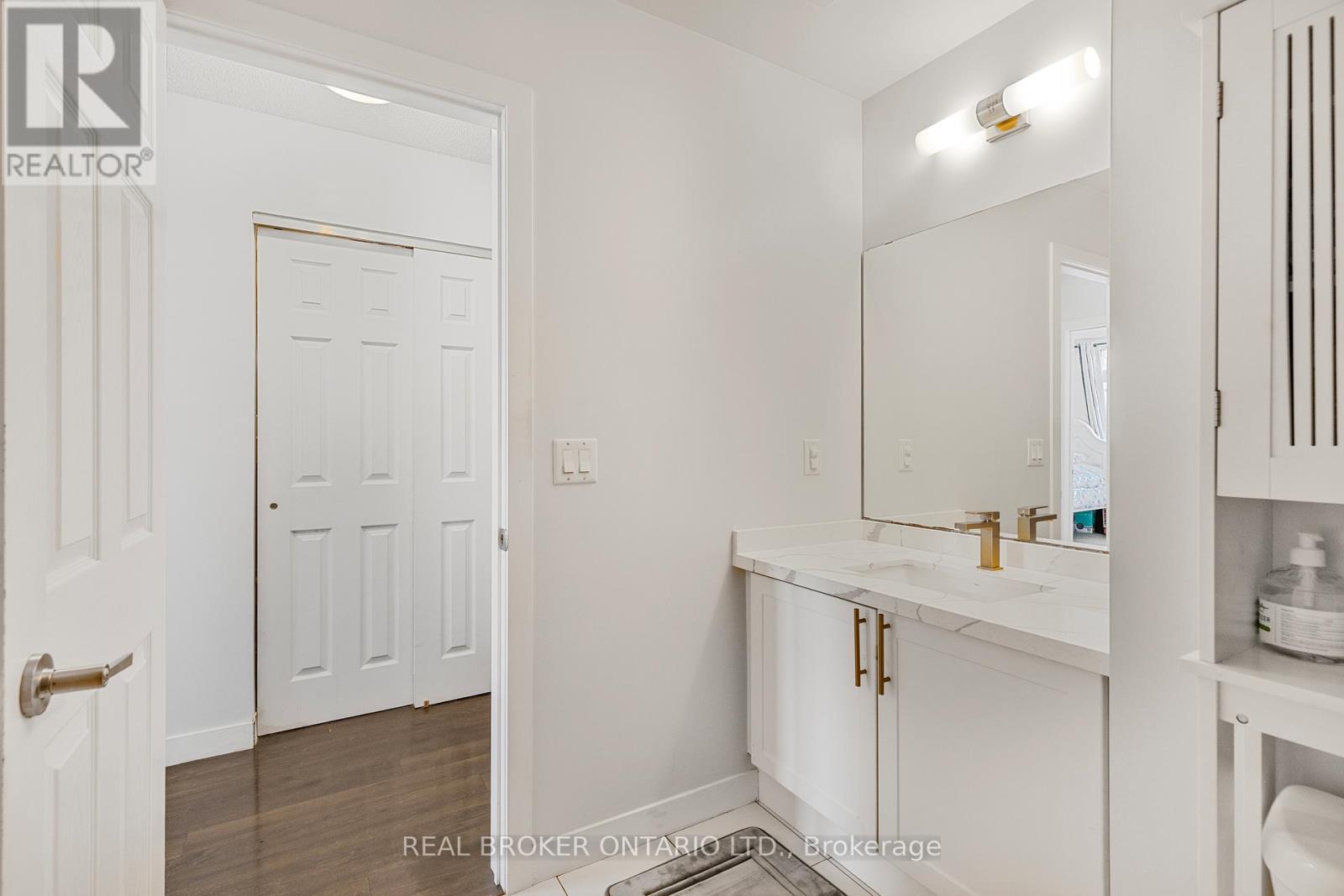 21 - 630 Rogers Road, Toronto, Ontario  M6M 0B4 - Photo 13 - W12948048