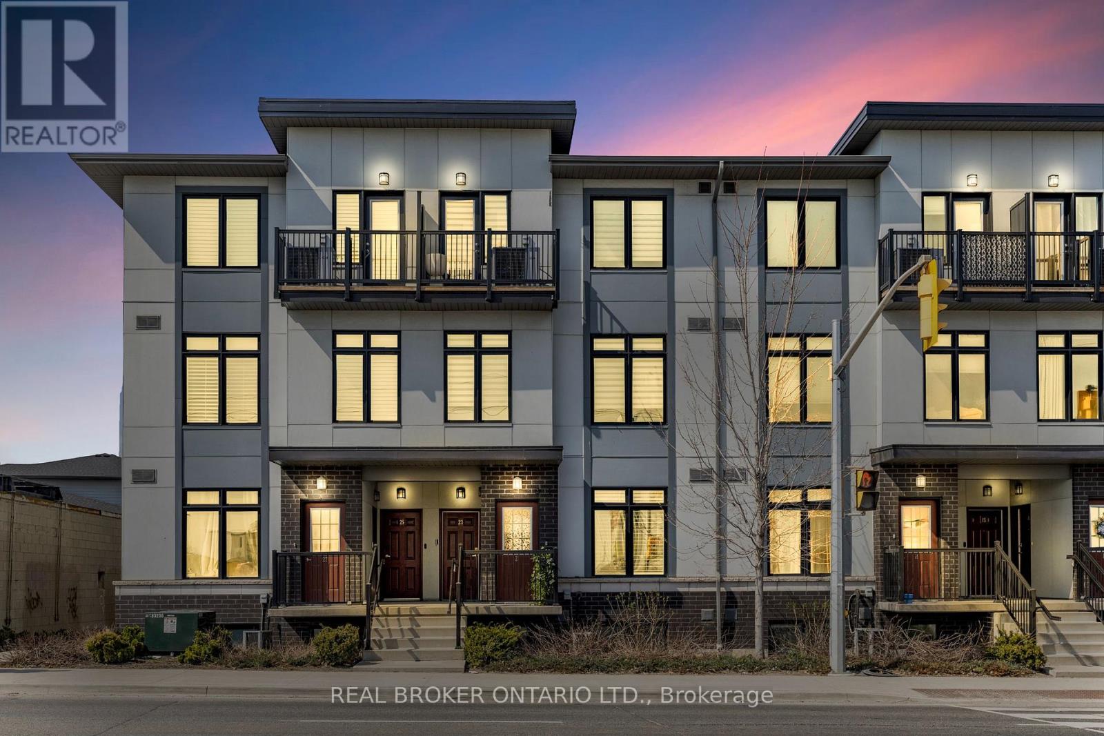 21 - 630 Rogers Road, Toronto, Ontario  M6M 0B4 - Photo 16 - W12948048