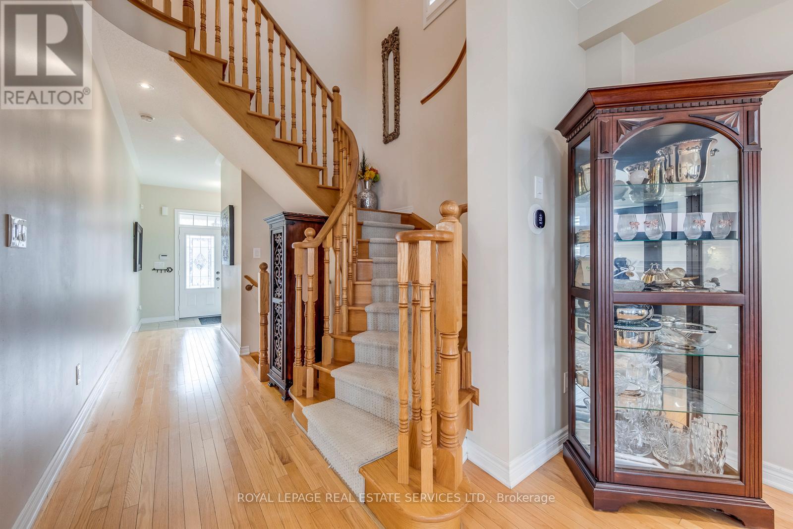 4709 Irena Avenue, Burlington, Ontario  L7M 0K2 - Photo 16 - W12948052