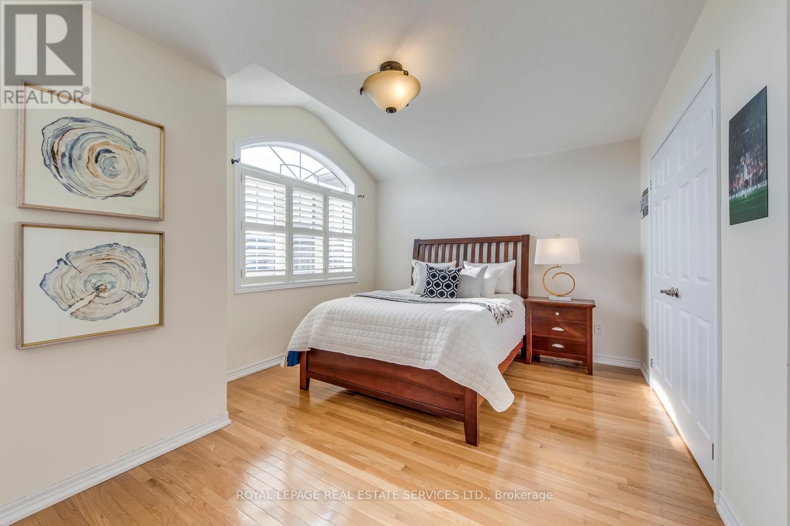 4709 Irena Avenue, Burlington, Ontario  L7M 0K2 - Photo 20 - W12948052