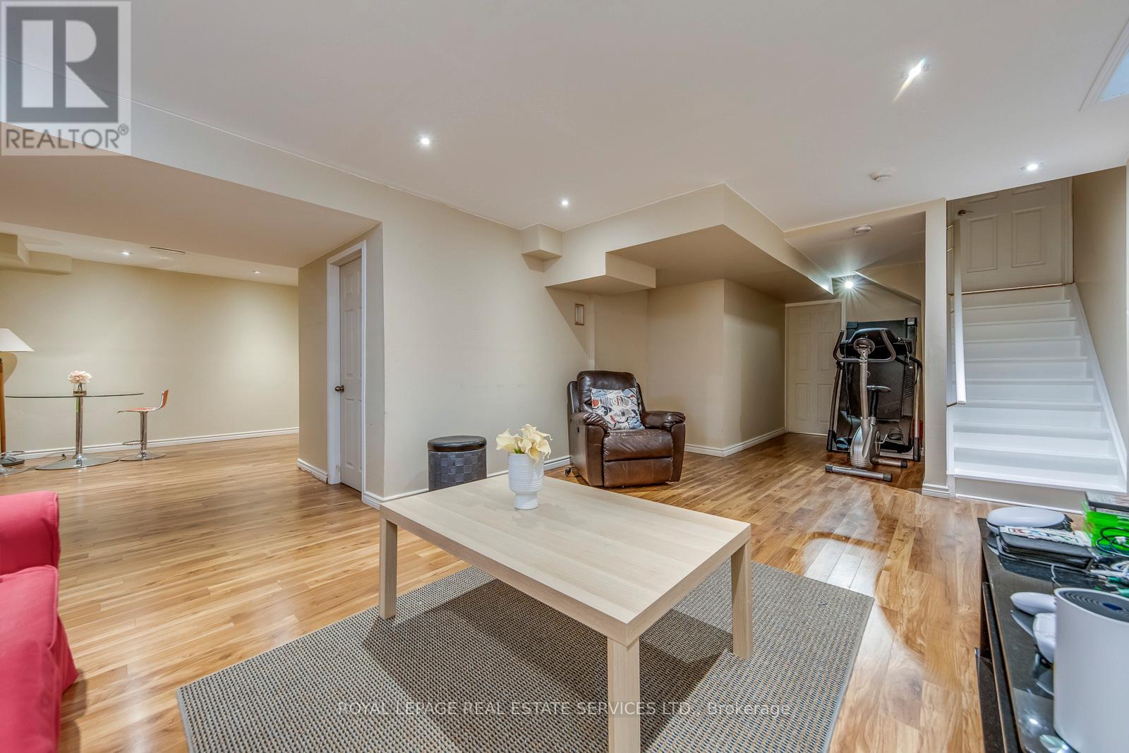 4709 Irena Avenue, Burlington, Ontario  L7M 0K2 - Photo 27 - W12948052