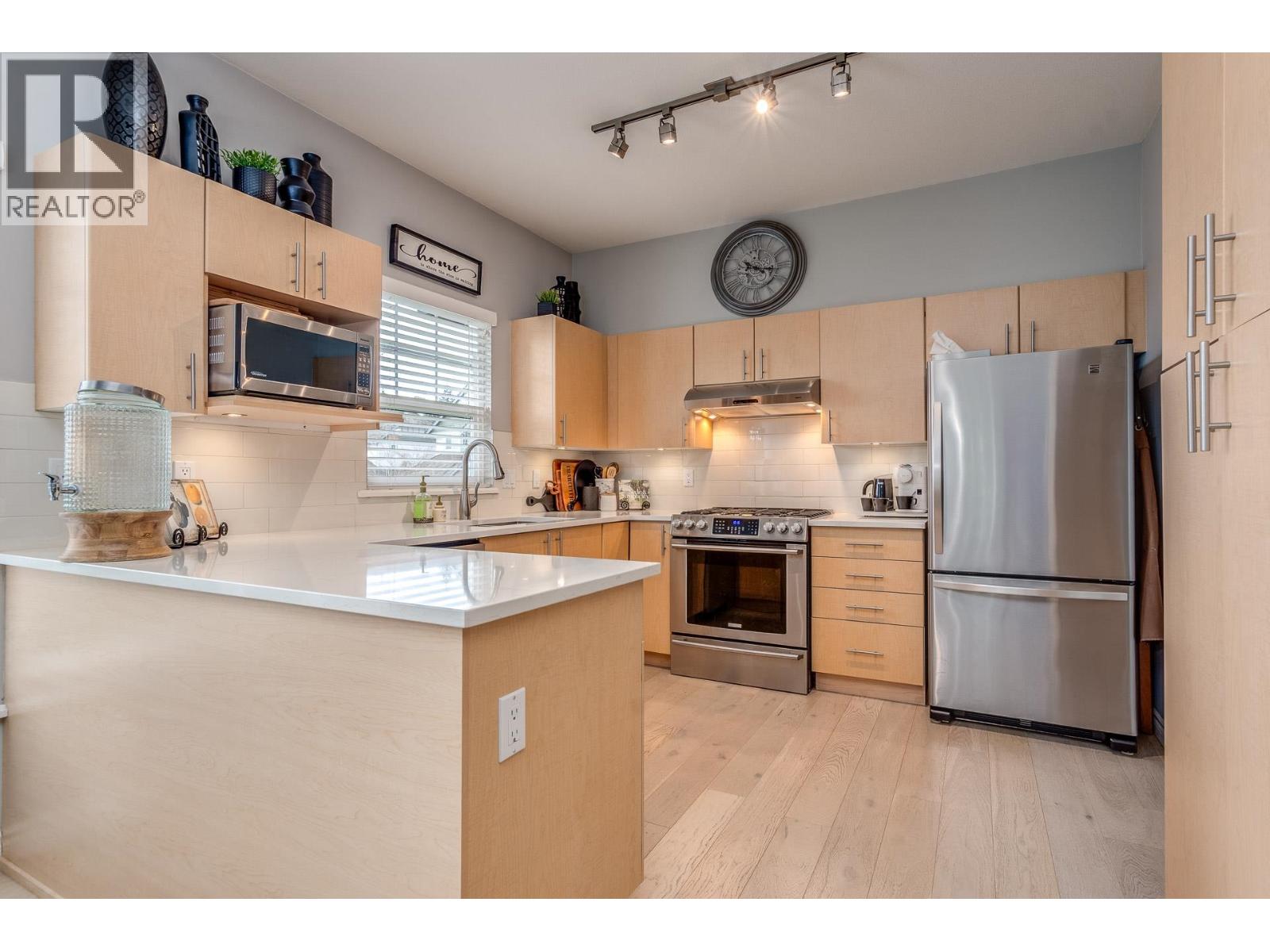 27 1765 Paddock Drive, Coquitlam, British Columbia  V3E 3J1 - Photo 14 - R3106163