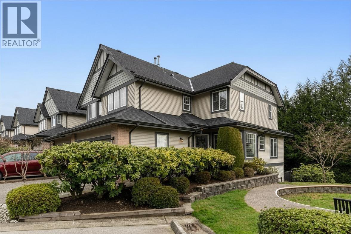 27 1765 Paddock Drive, Coquitlam, British Columbia  V3E 3J1 - Photo 2 - R3106163