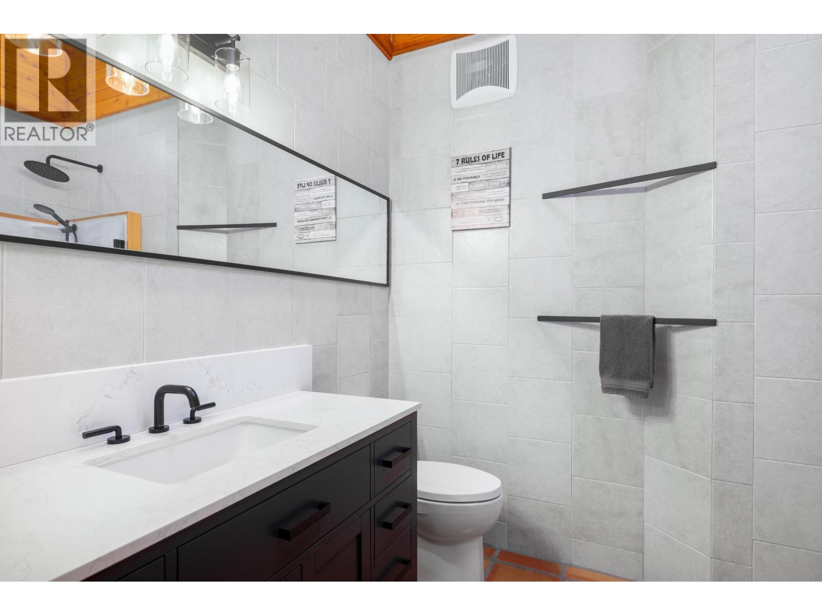 1470 Fraser Road, Pemberton, British Columbia  V0N 2L0 - Photo 11 - R3101973