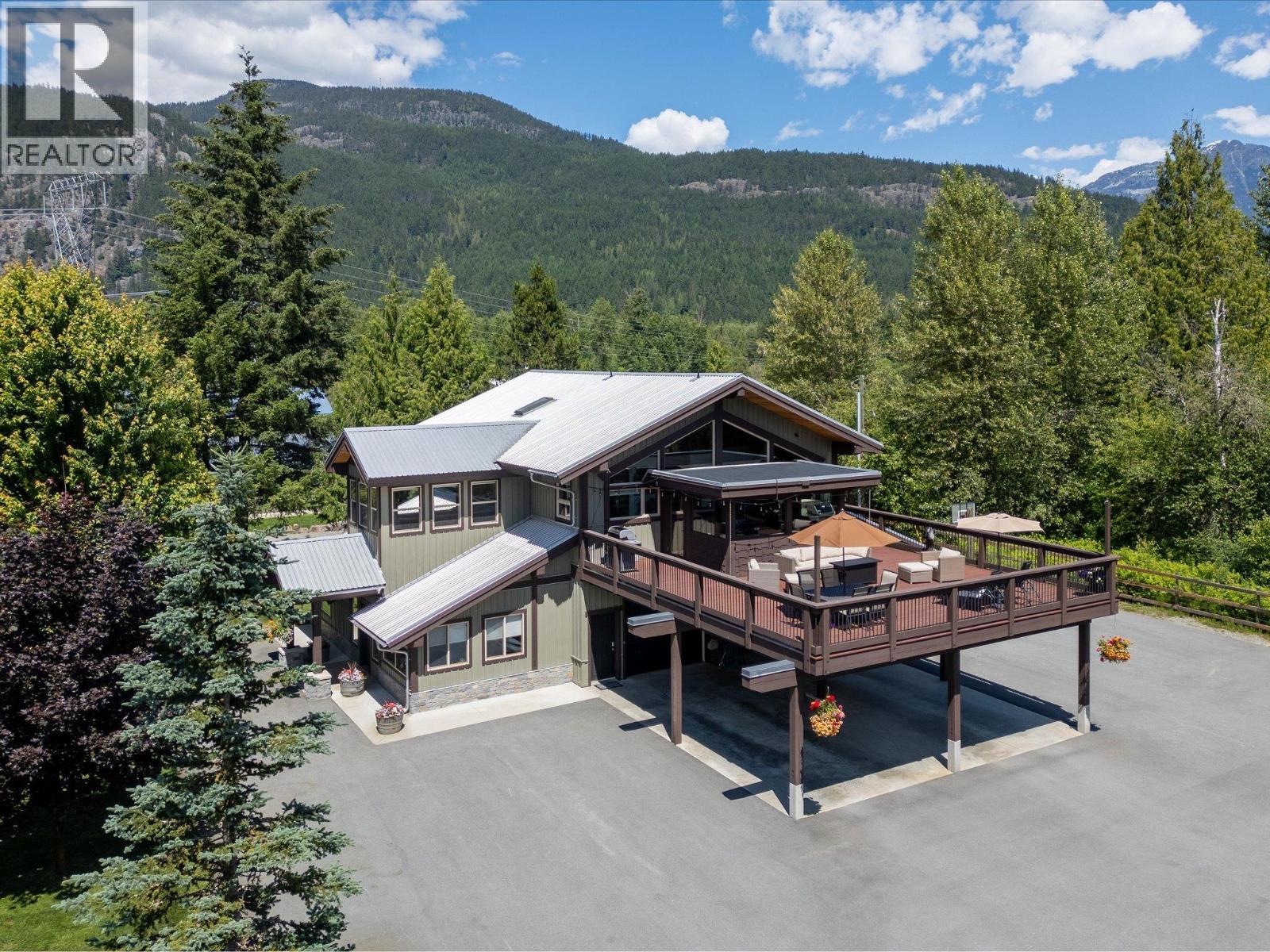 1470 Fraser Road, Pemberton, British Columbia  V0N 2L0 - Photo 22 - R3101973