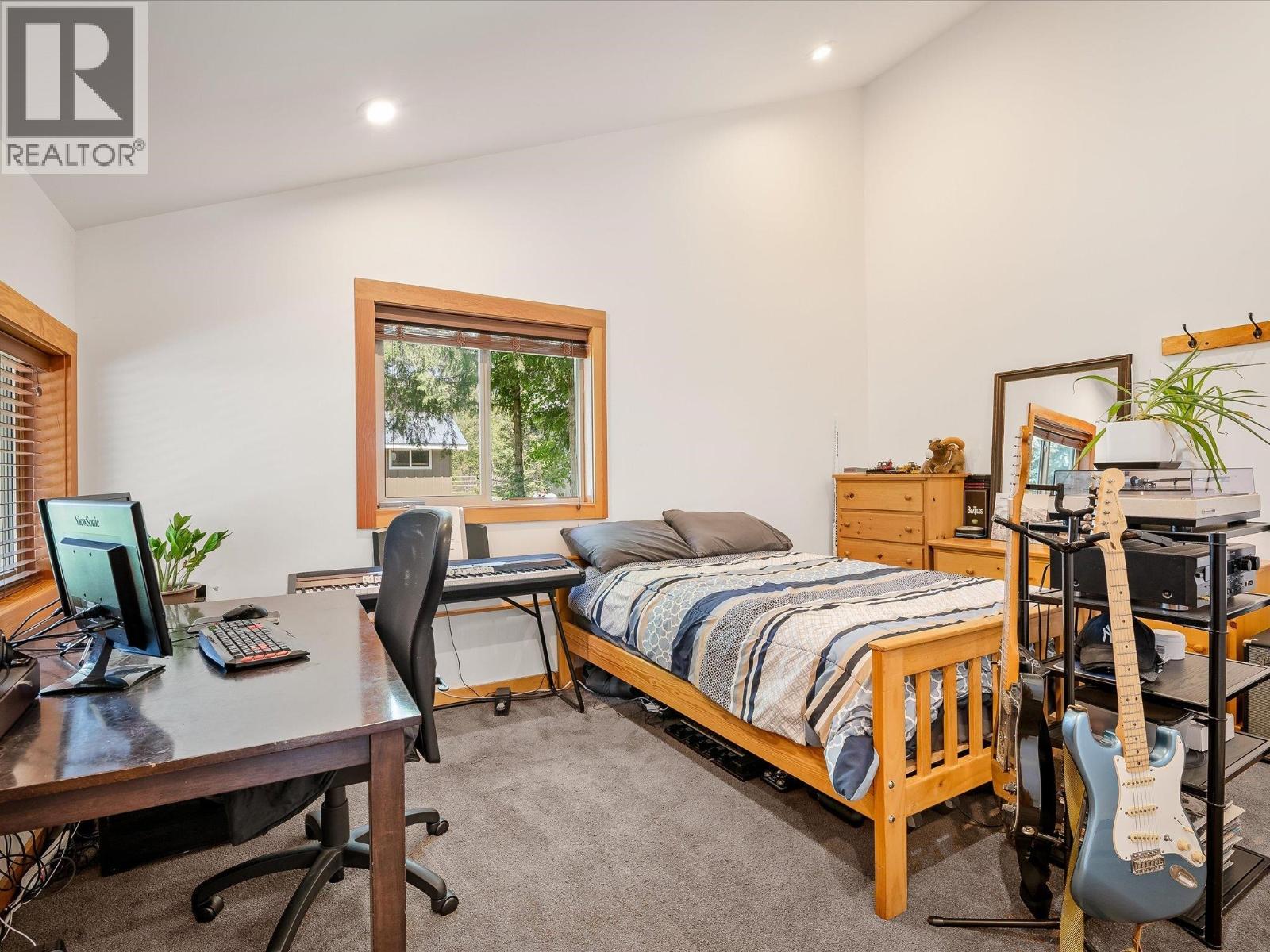 1470 Fraser Road, Pemberton, British Columbia  V0N 2L0 - Photo 21 - R3101973