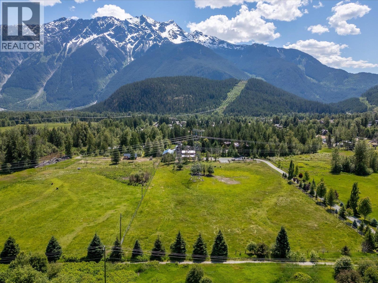 1470 Fraser Road, Pemberton, British Columbia  V0N 2L0 - Photo 33 - R3101973