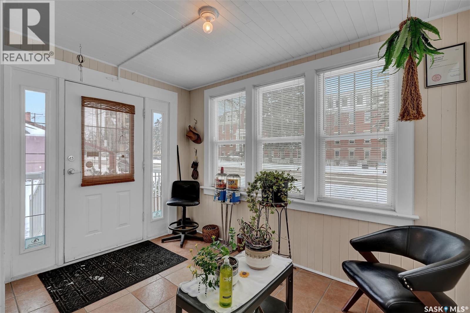 3230 13th Avenue, Regina, Saskatchewan  S4T 1P4 - Photo 4 - SK031784