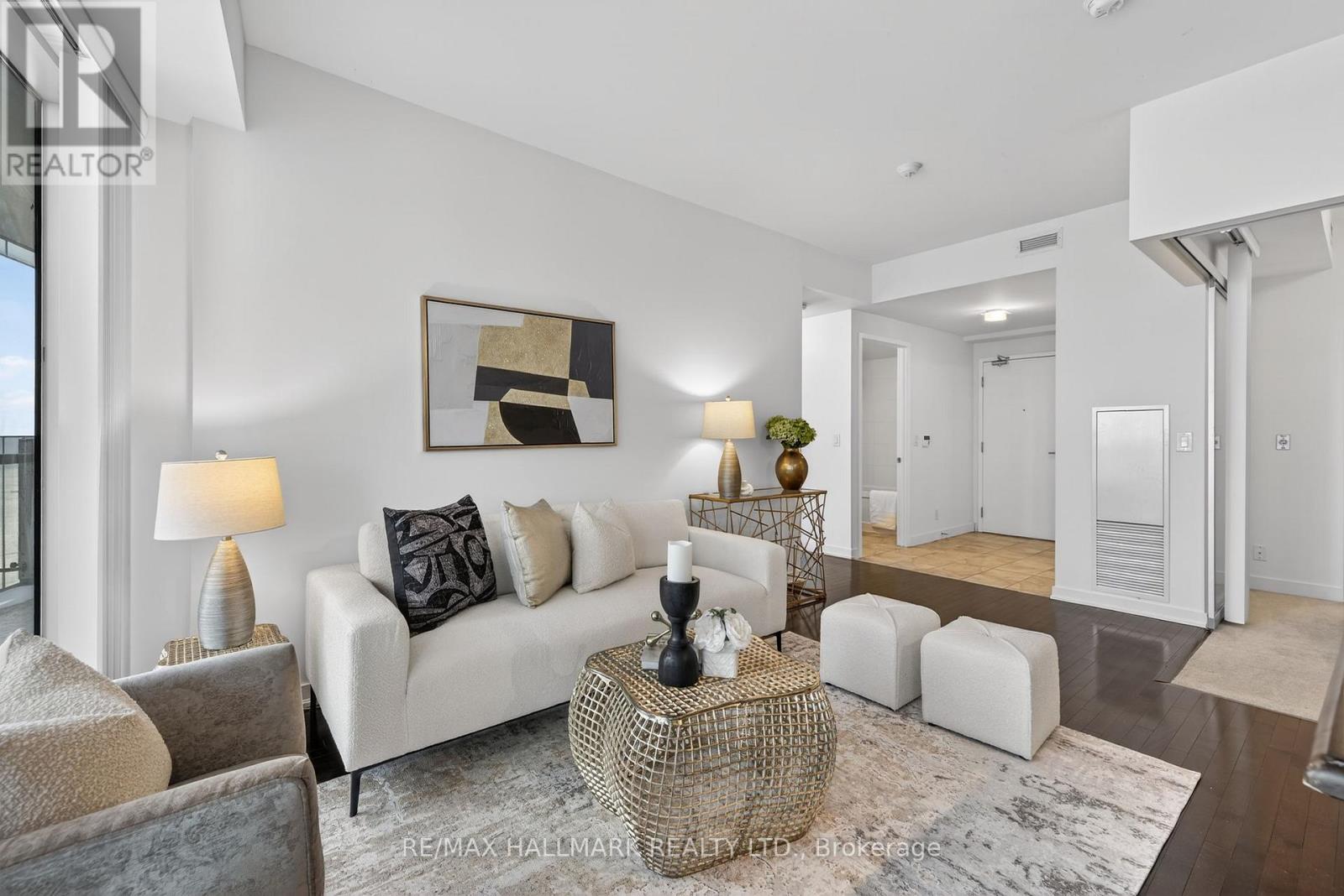 2301 - 14 York Street, Toronto, Ontario  M5J 0B1 - Photo 10 - C12744144