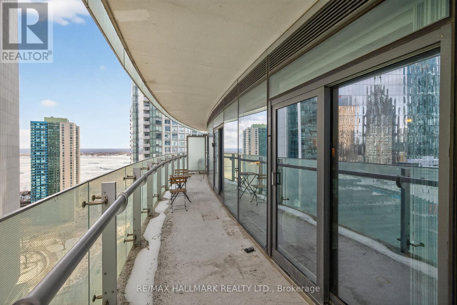 2301 - 14 York Street, Toronto, Ontario  M5J 0B1 - Photo 33 - C12744144