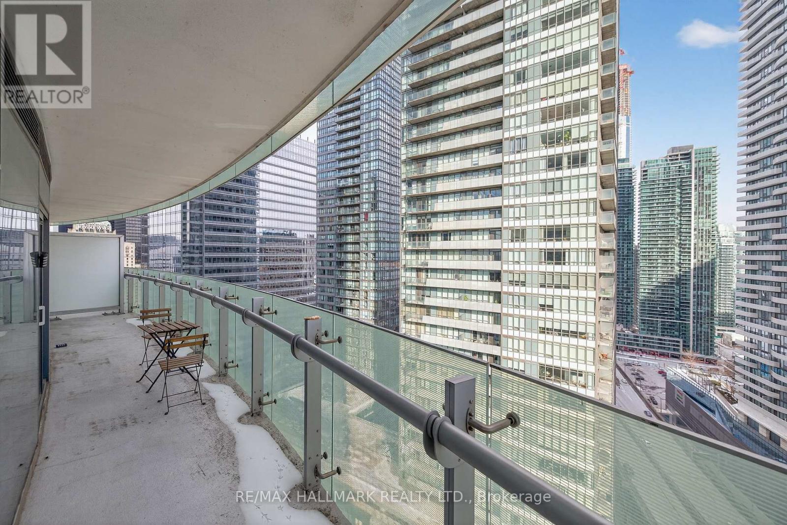 2301 - 14 York Street, Toronto, Ontario  M5J 0B1 - Photo 35 - C12744144