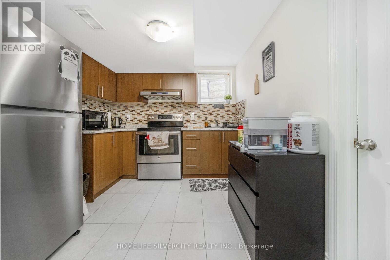 18 Finlayson Crescent, Brampton, Ontario  L6R 0H7 - Photo 40 - W12911946