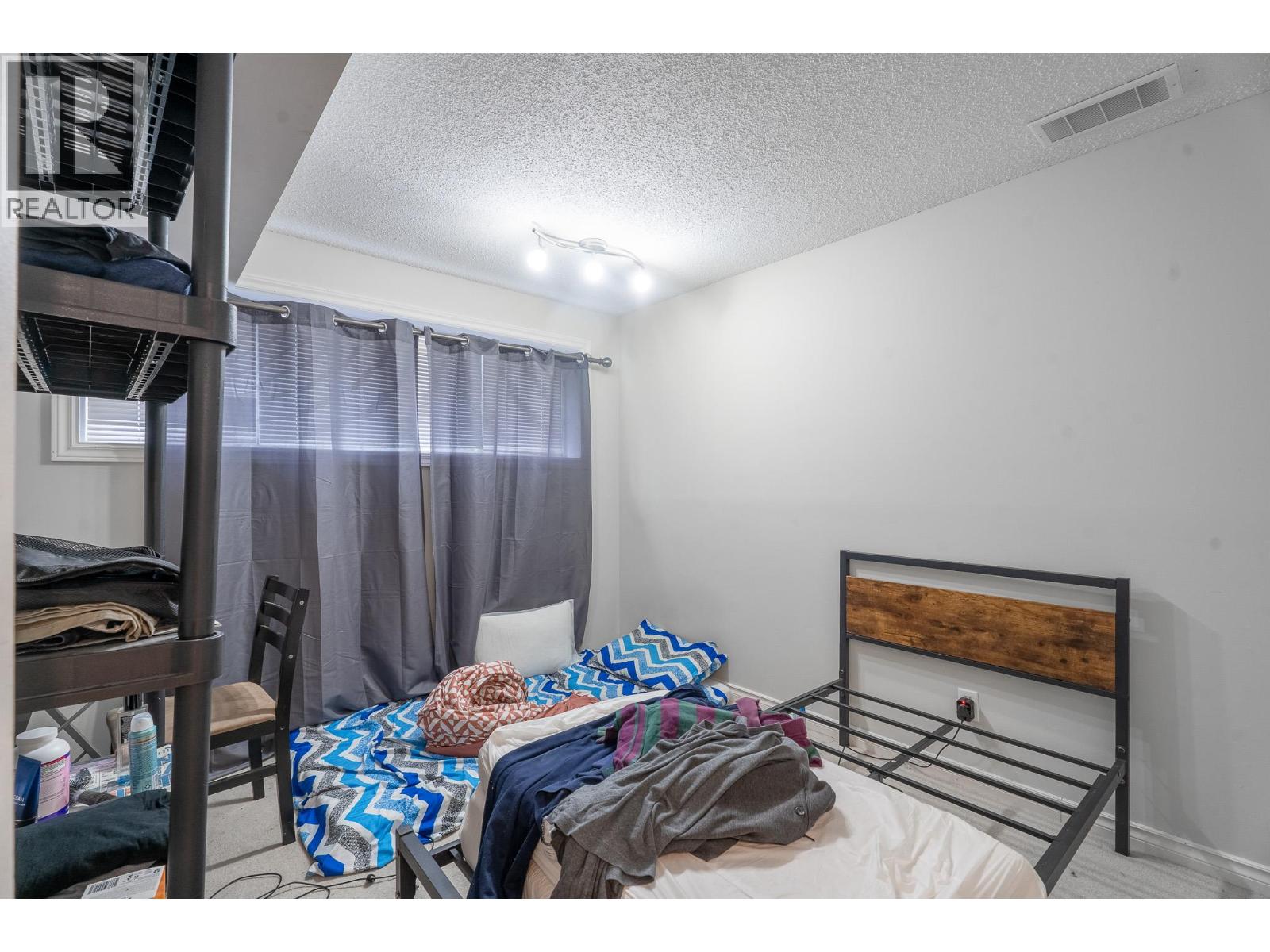 602 & 604 Brentwood Avenue, Kamloops, British Columbia  V2P 1P5 - Photo 14 - 10381811