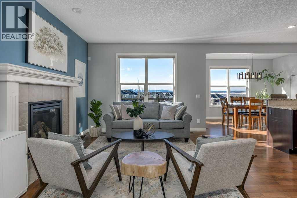 128 Sunset Park, Cochrane, Alberta  T4C 0N5 - Photo 6 - A2290294