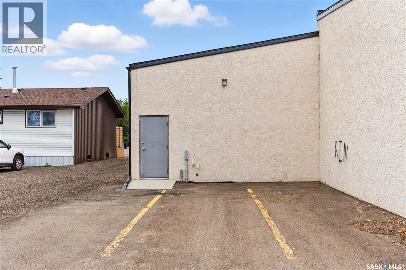 3 212 Central Street W, Warman, Saskatchewan  S0K 0A1 - Photo 6 - SK024258