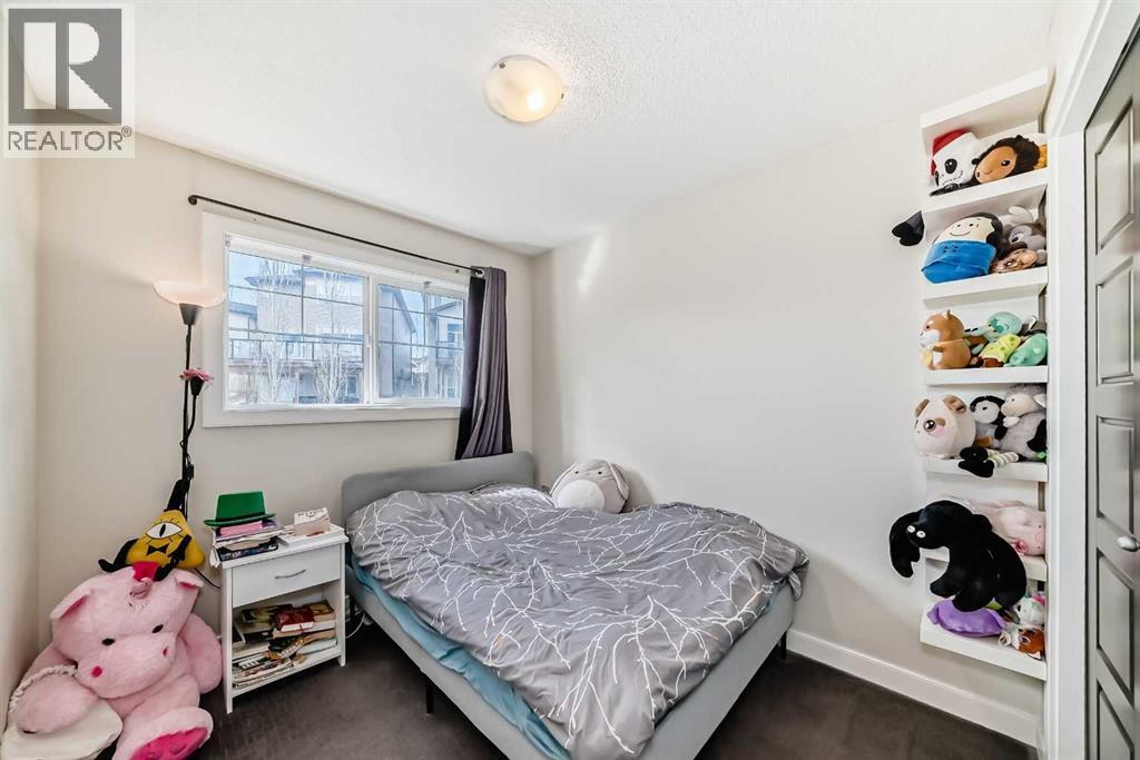 88 Pantego Lane NW, Calgary, Alberta  T3K 0T1 - Photo 10 - A2294175