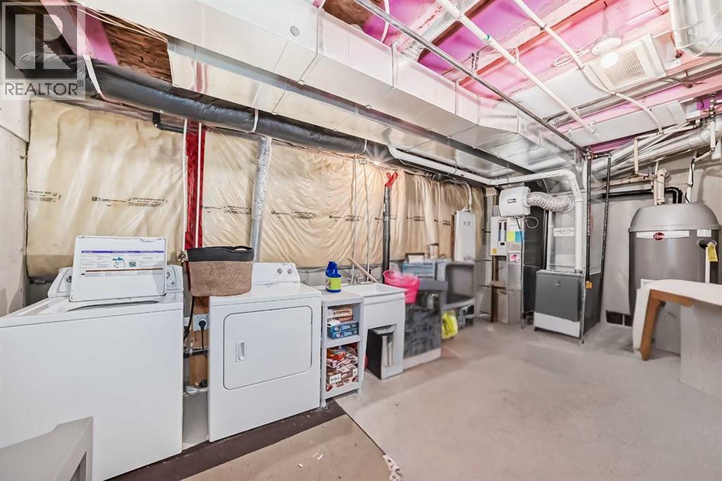 88 Pantego Lane NW, Calgary, Alberta  T3K 0T1 - Photo 15 - A2294175