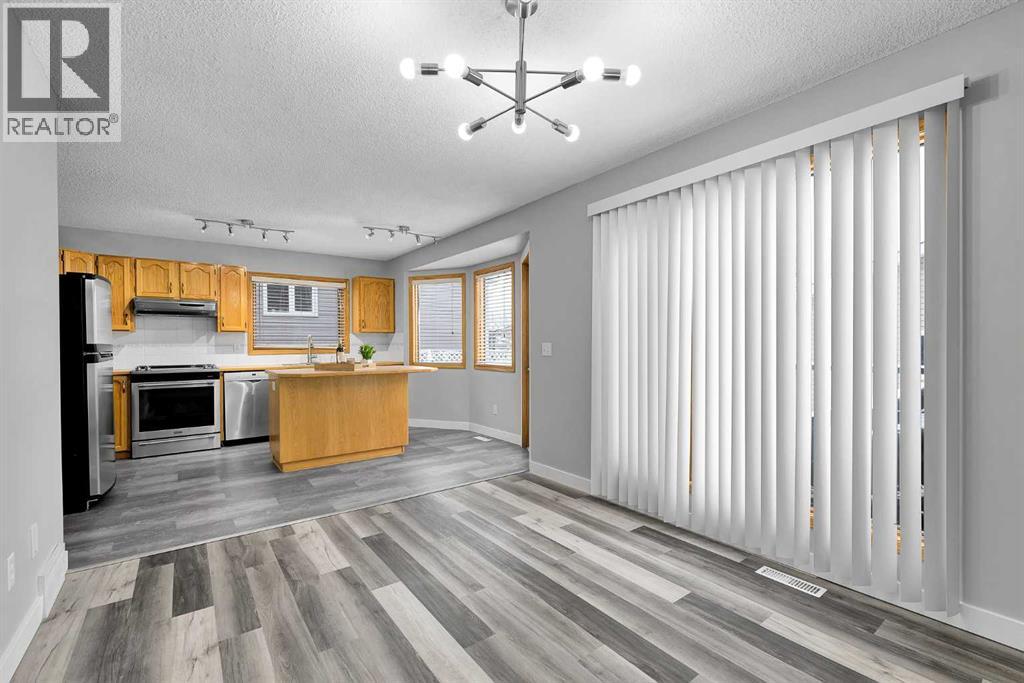 1427 Erin Drive SE, Airdrie, Alberta  T4B 2E9 - Photo 11 - A2295760