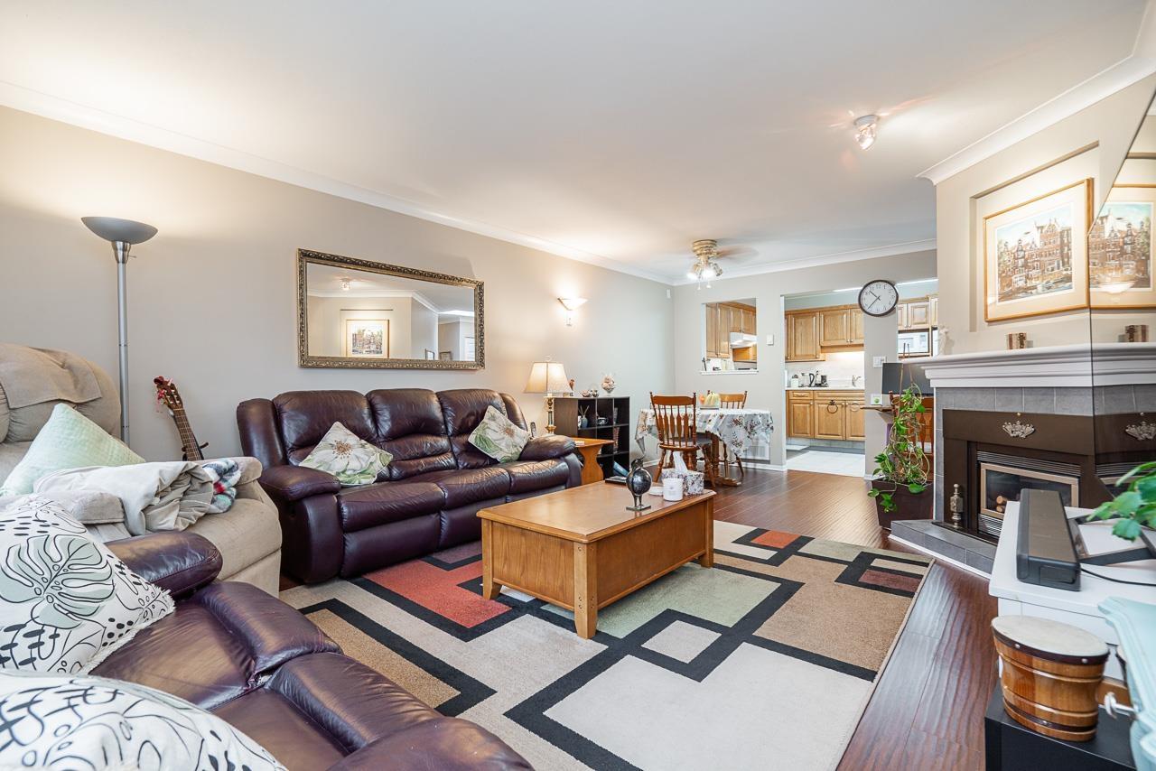 303 15338 18 Avenue, Surrey, British Columbia  V4A 1W8 - Photo 5 - R3105253