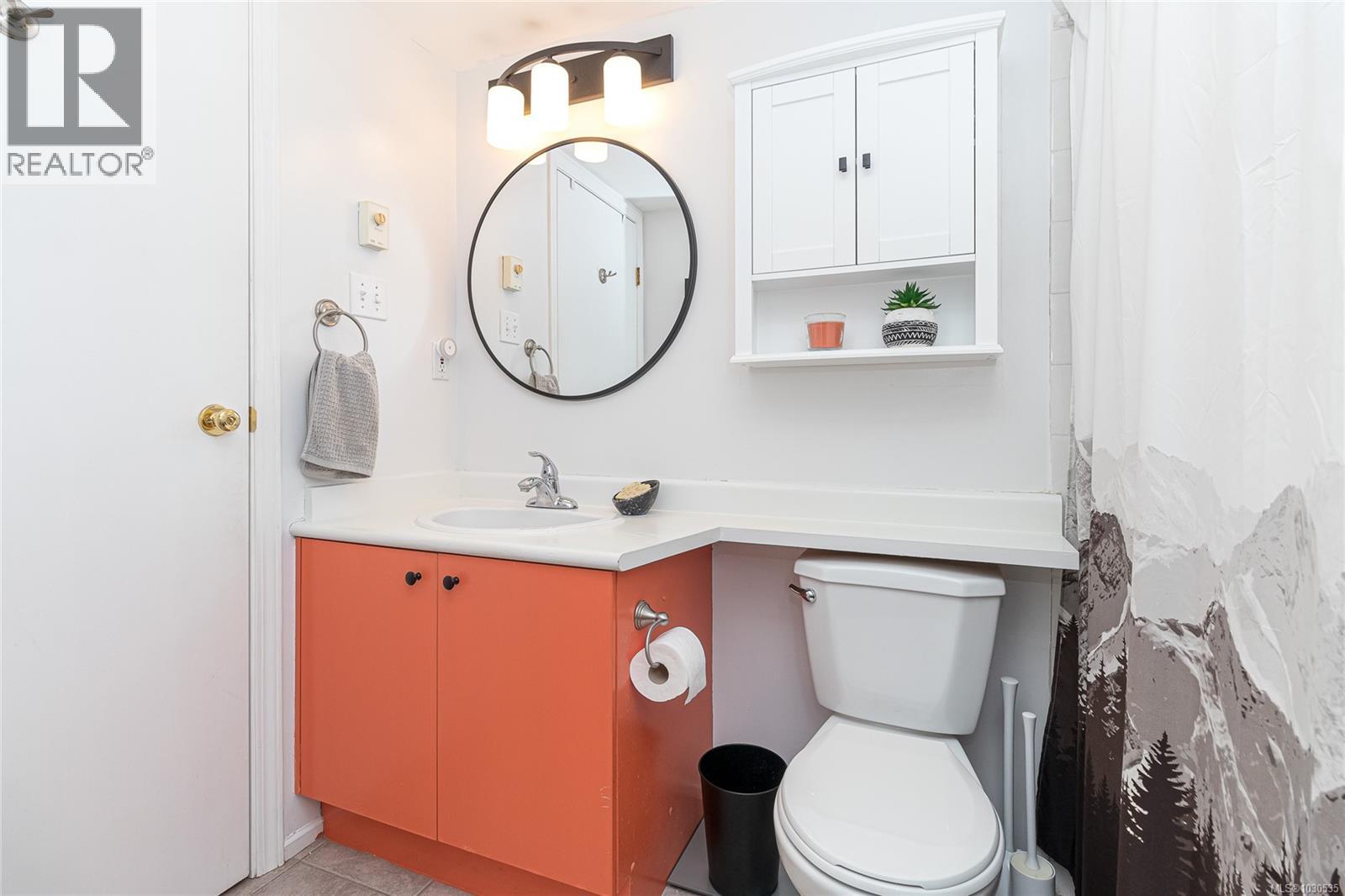 209 545 Manchester Rd, Victoria, British Columbia  V8T 5H6 - Photo 21 - 1030535