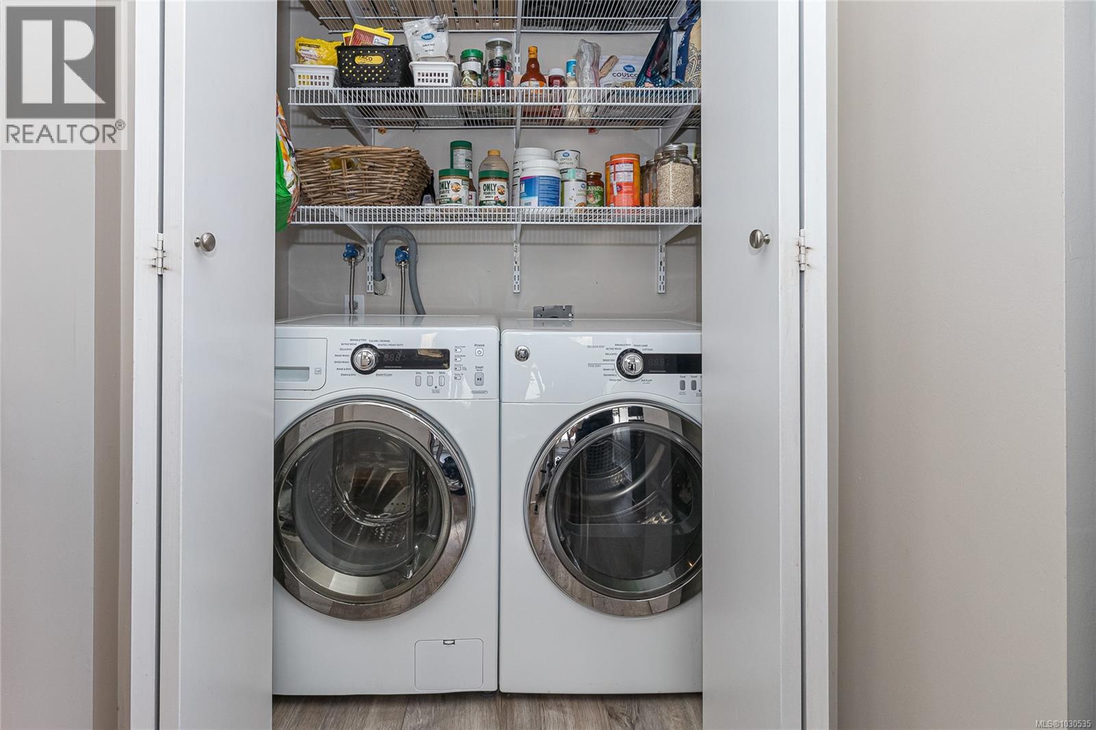 209 545 Manchester Rd, Victoria, British Columbia  V8T 5H6 - Photo 24 - 1030535