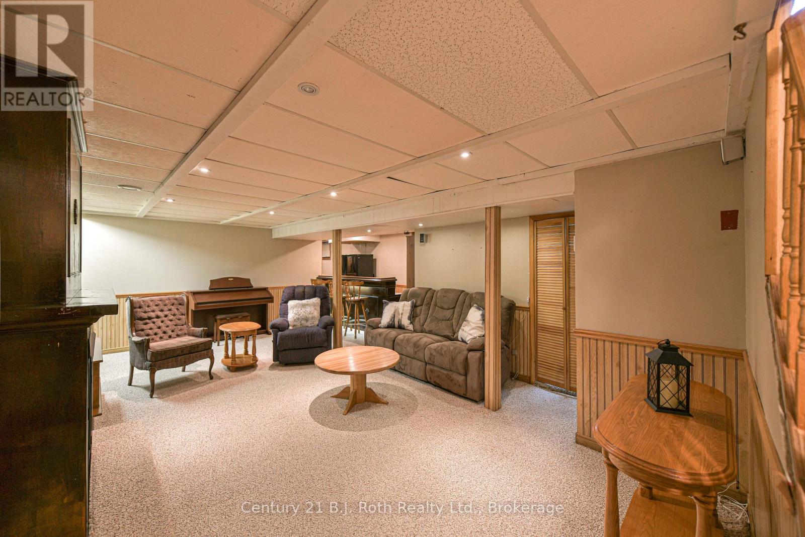 215 Park Street, Orillia, Ontario  L3V 5V7 - Photo 44 - S12948182