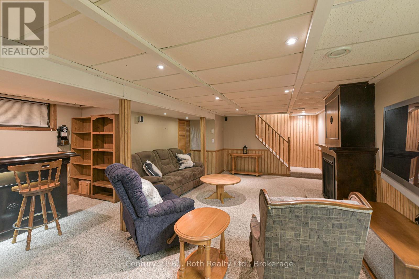 215 Park Street, Orillia, Ontario  L3V 5V7 - Photo 46 - S12948182