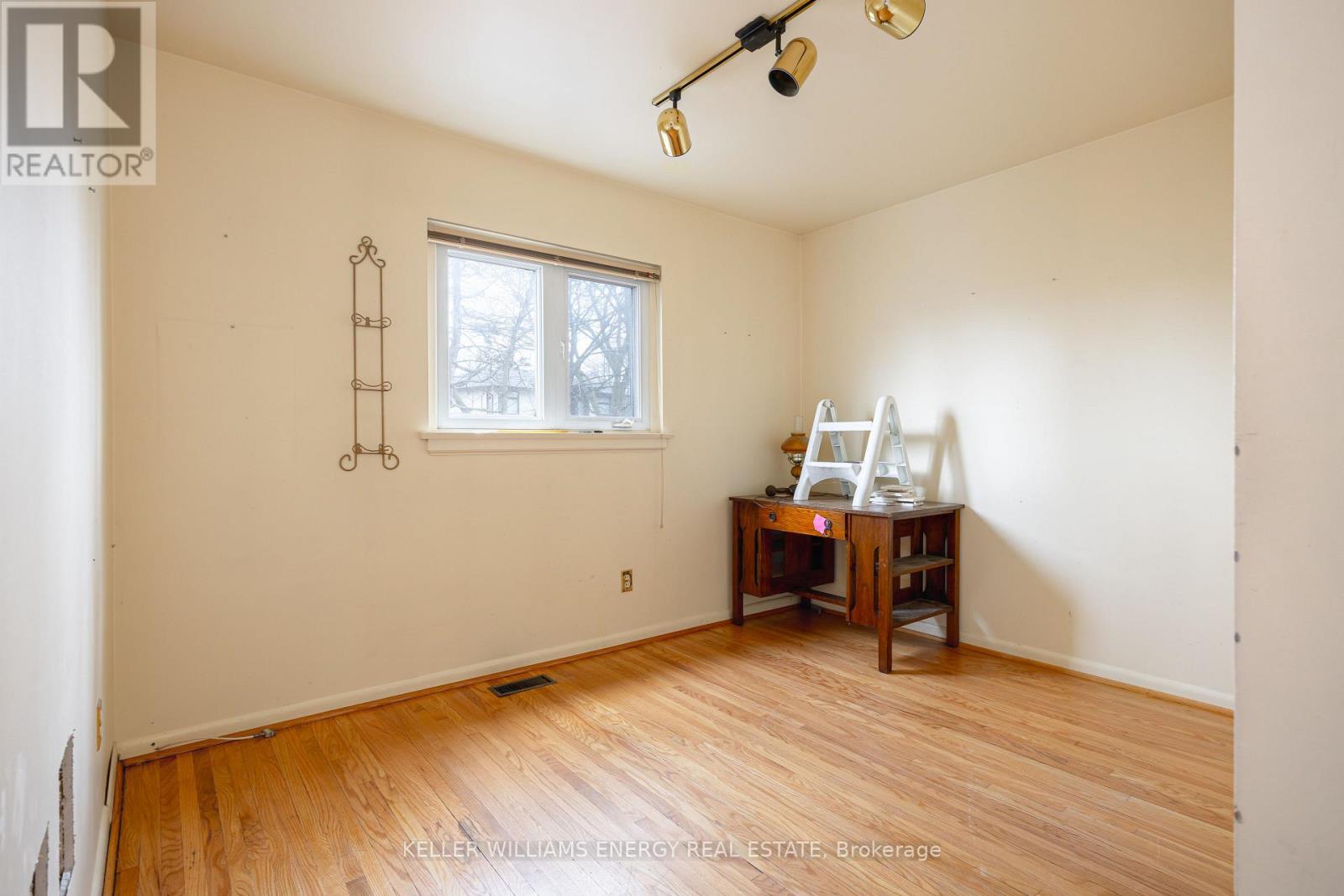 159 Princess Margaret Boulevard, Toronto, Ontario  M9B 2Z4 - Photo 12 - W12948188