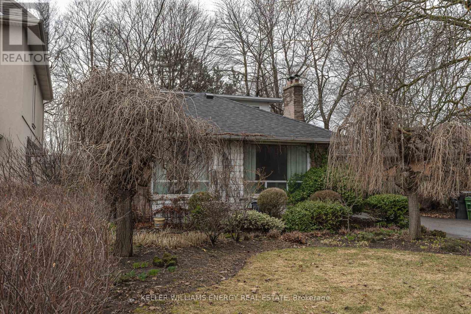 159 Princess Margaret Boulevard, Toronto, Ontario  M9B 2Z4 - Photo 33 - W12948188