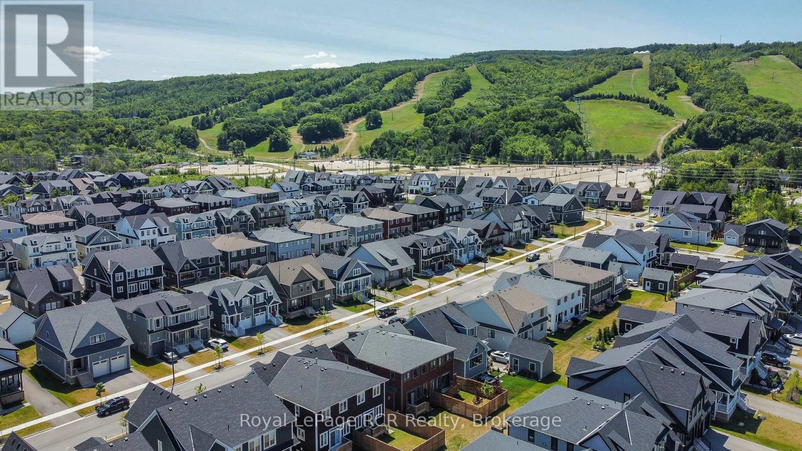 130 Courtland Street, Blue Mountains, Ontario  L9Y 5L8 - Photo 2 - X12948144