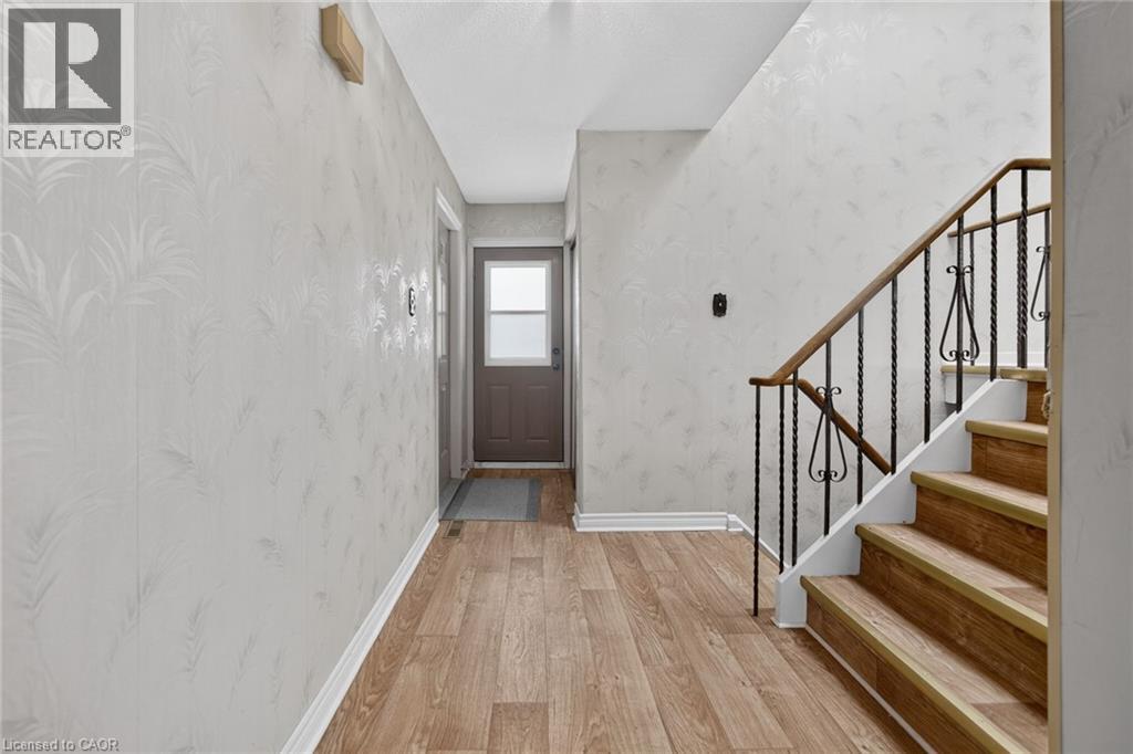 305 Pinegrove Road, Oakville, Ontario  L6K 3P8 - Photo 9 - 40807952