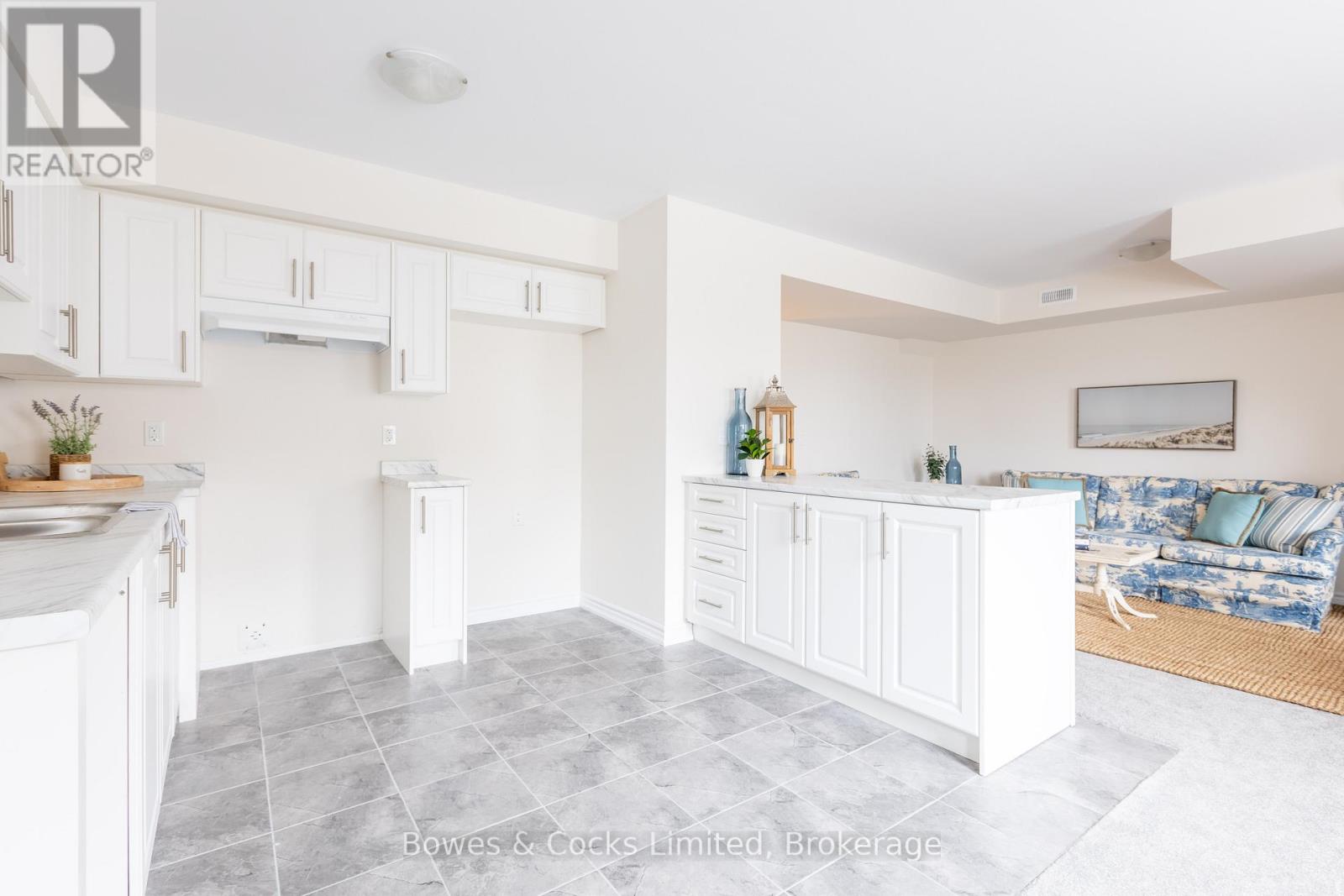 102 - 48 Maple Avenue, Asphodel-Norwood, Ontario  K0L 2V0 - Photo 4 - X12948078