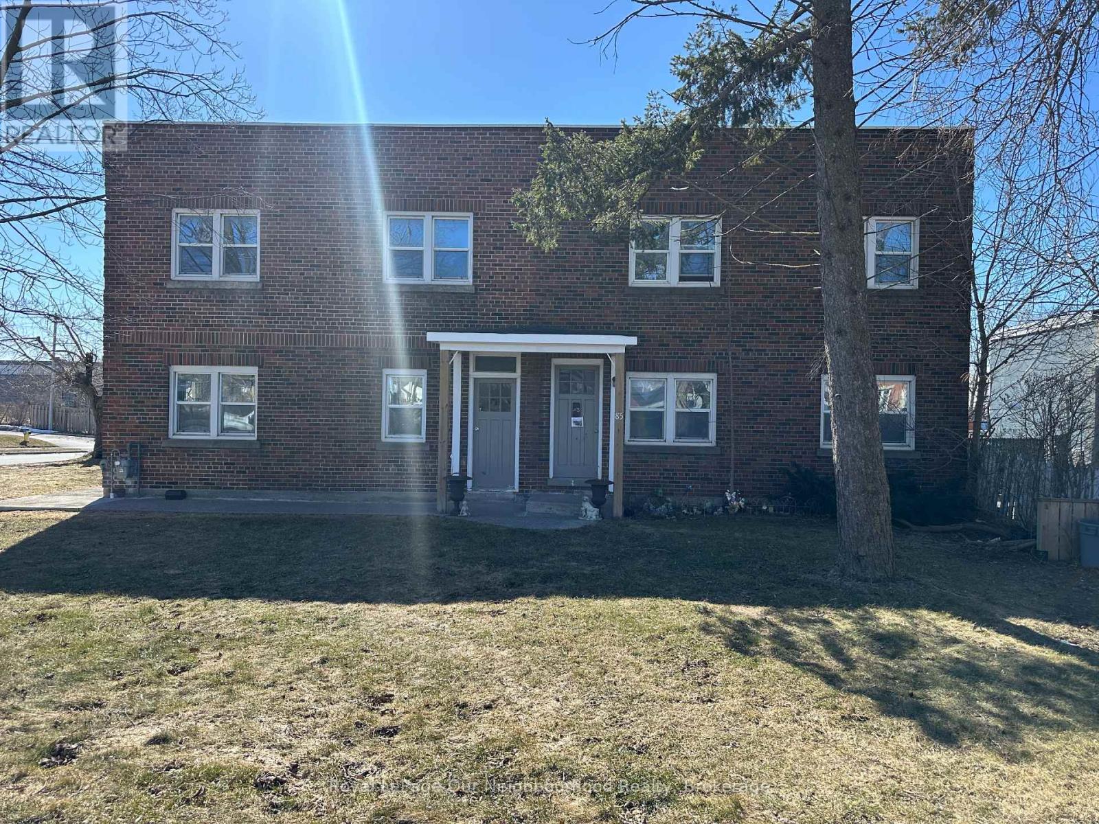 6 - 85 Peter Street, Port Hope, Ontario  L1A 1C2 - Photo 1 - X12948116