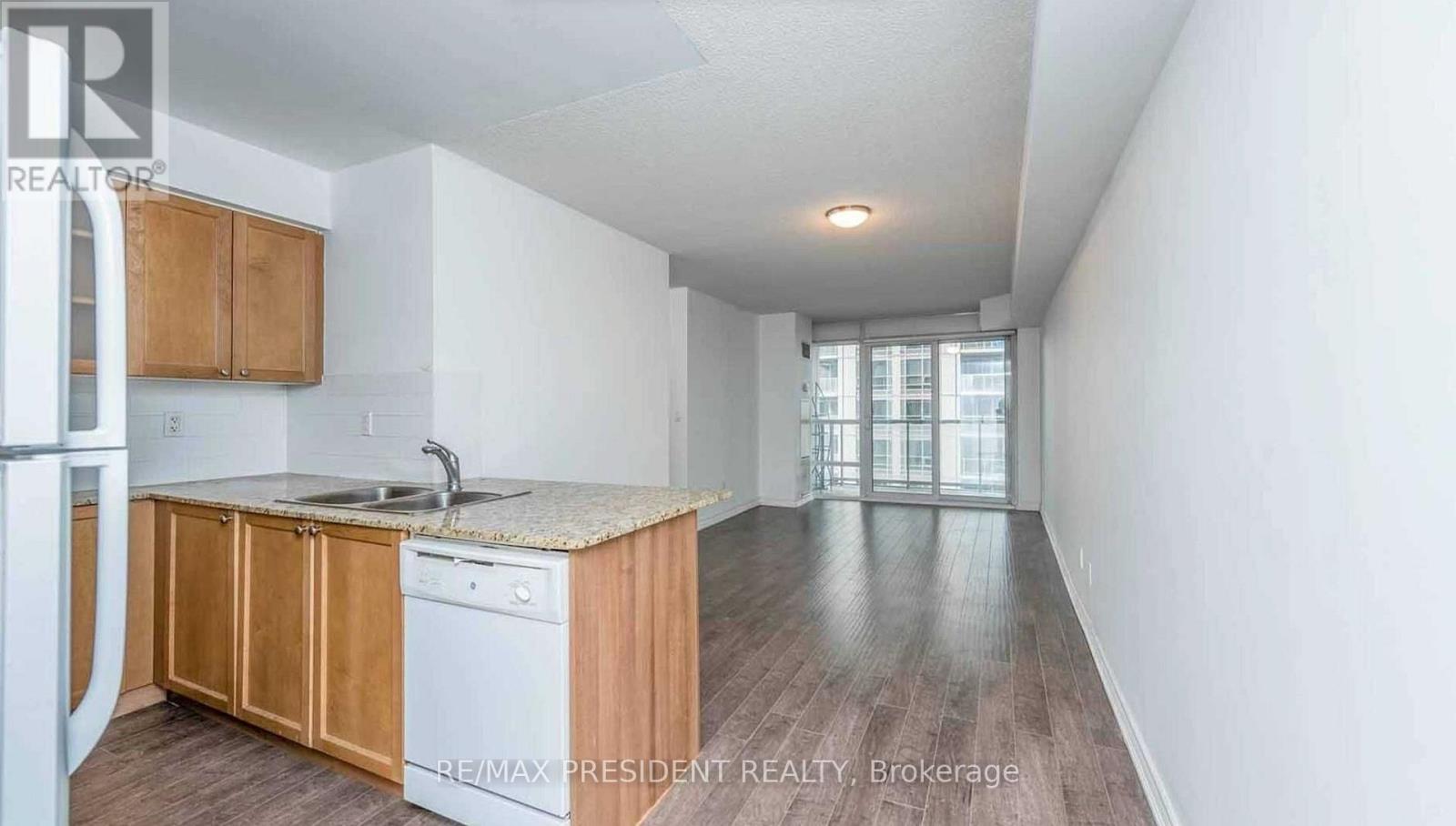 2213 - 761 Bay Street, Toronto, Ontario  M5G 2R2 - Photo 16 - C12948080