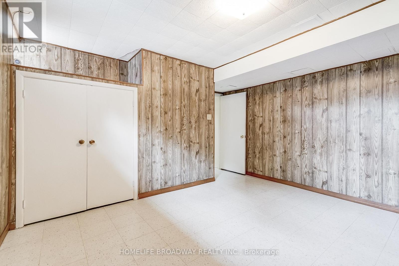 45 Hurlingham Crescent, Toronto, Ontario  M3B 2P9 - Photo 27 - C12948122